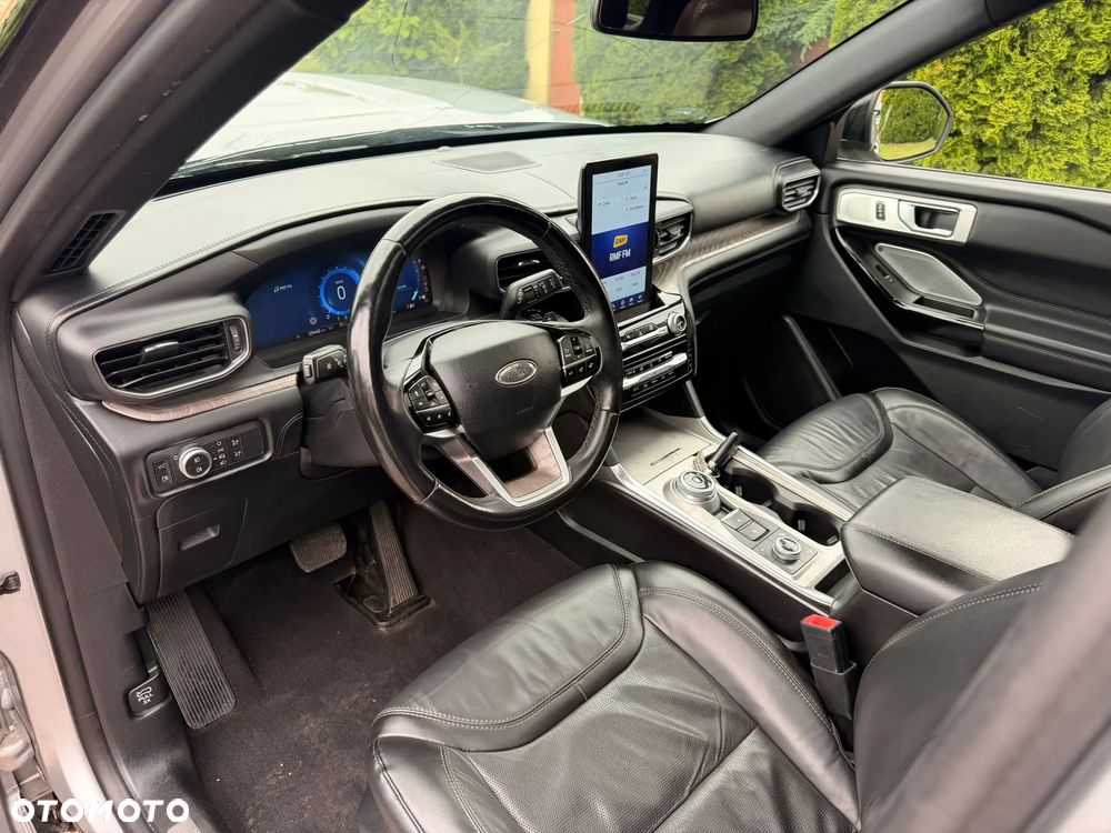 Ford Explorer EcoBoost Plug-in Hybrid PLATINUM - 6