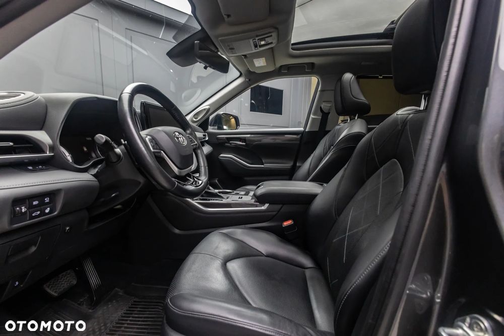 Toyota Highlander 2.5 Hybrid Executive - 14