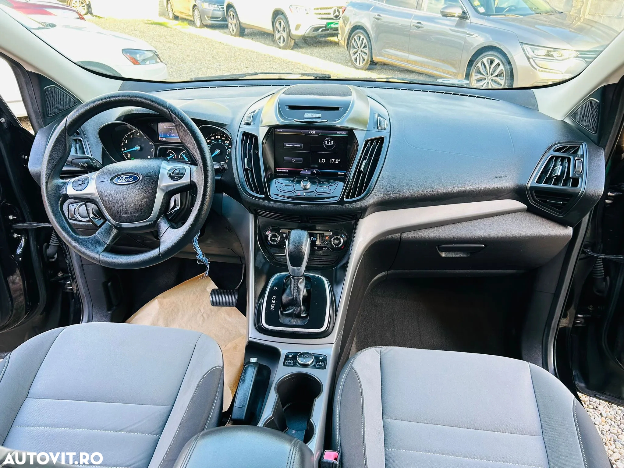 Ford Kuga - 6