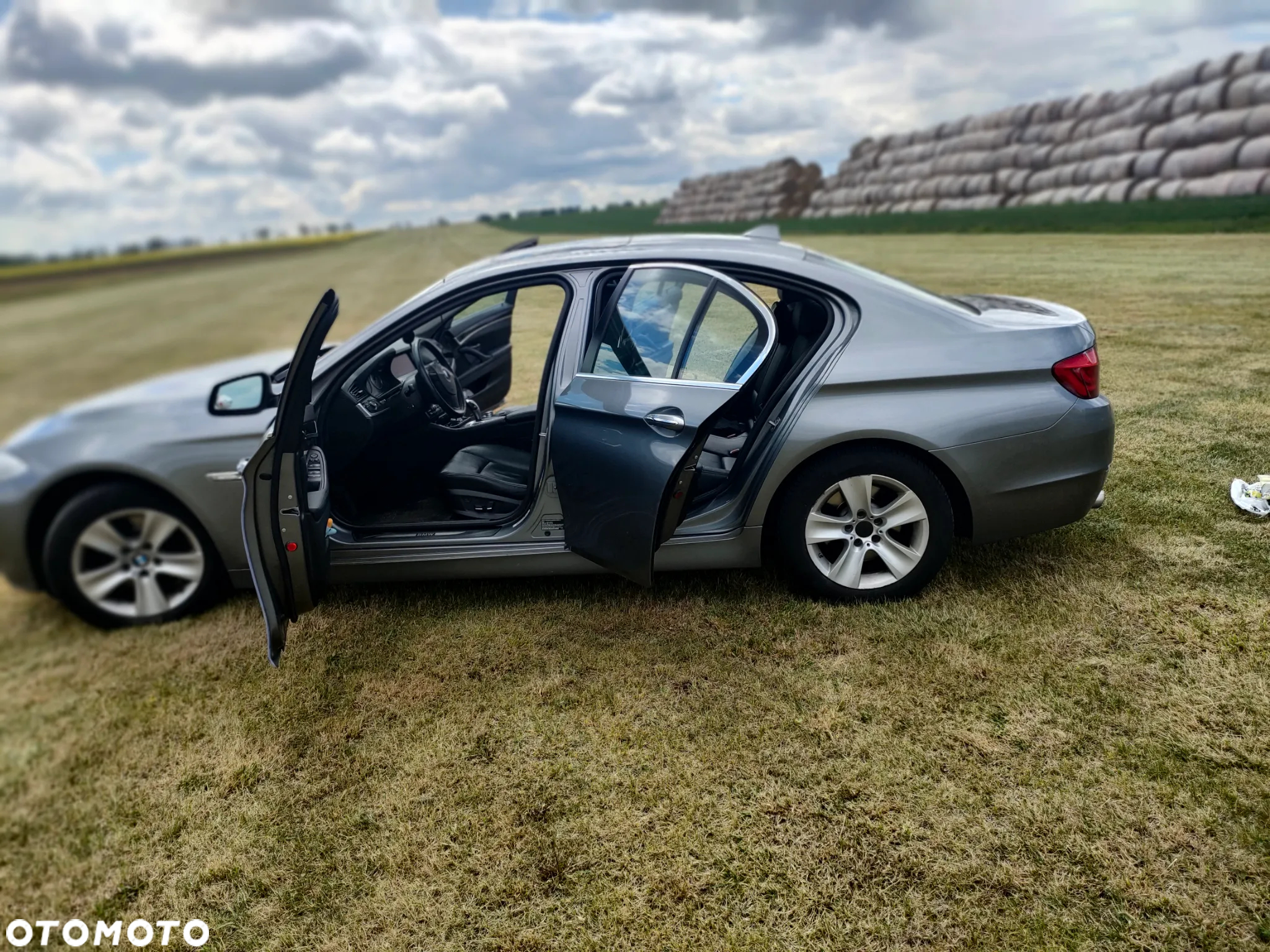 BMW Seria 5 528i xDrive - 27