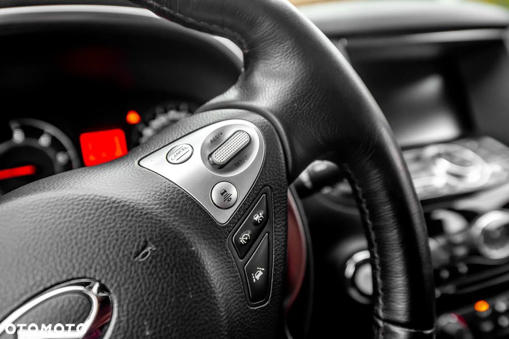 Infiniti FX FX30d S Premium - 33