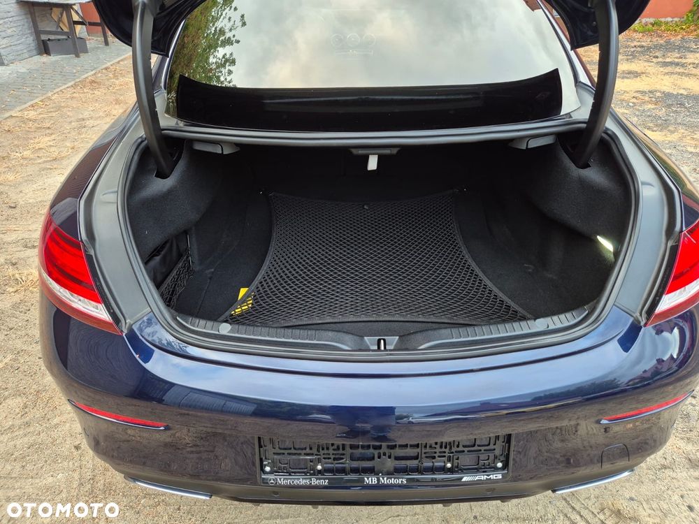 Mercedes-Benz Klasa C 300 d Coupe 9G-TRONIC AMG Line - 27