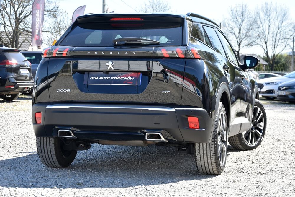 Peugeot 2008 PureTech 130 EAT8 GT - 8