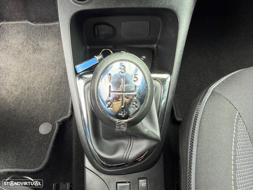 Renault Captur 1.5 dCi Exclusive - 24