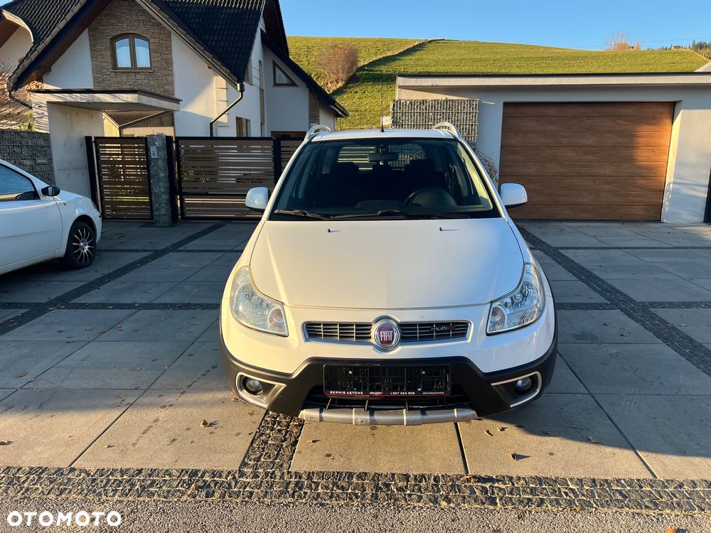 Fiat Sedici 2.0 Multijet DPF 4x4 Luxury - 2