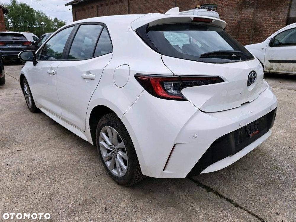 Toyota Corolla - 3