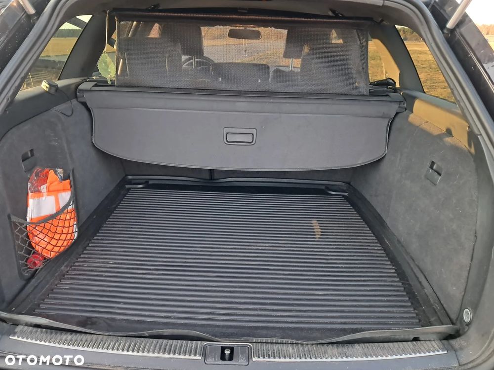 Audi A4 Avant 2.0 TDI DPF - 13