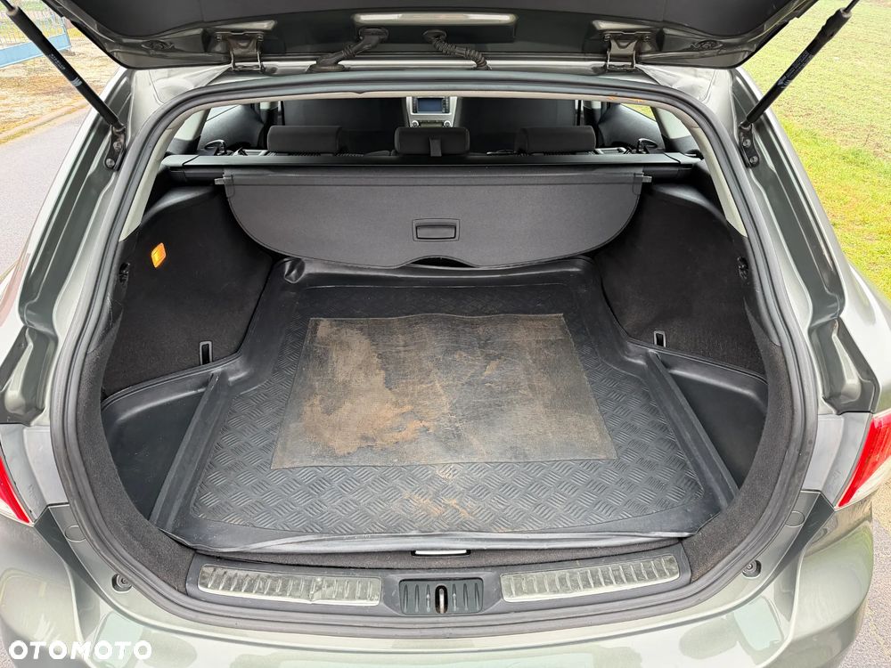 Toyota Avensis 1.8 Executive - 22