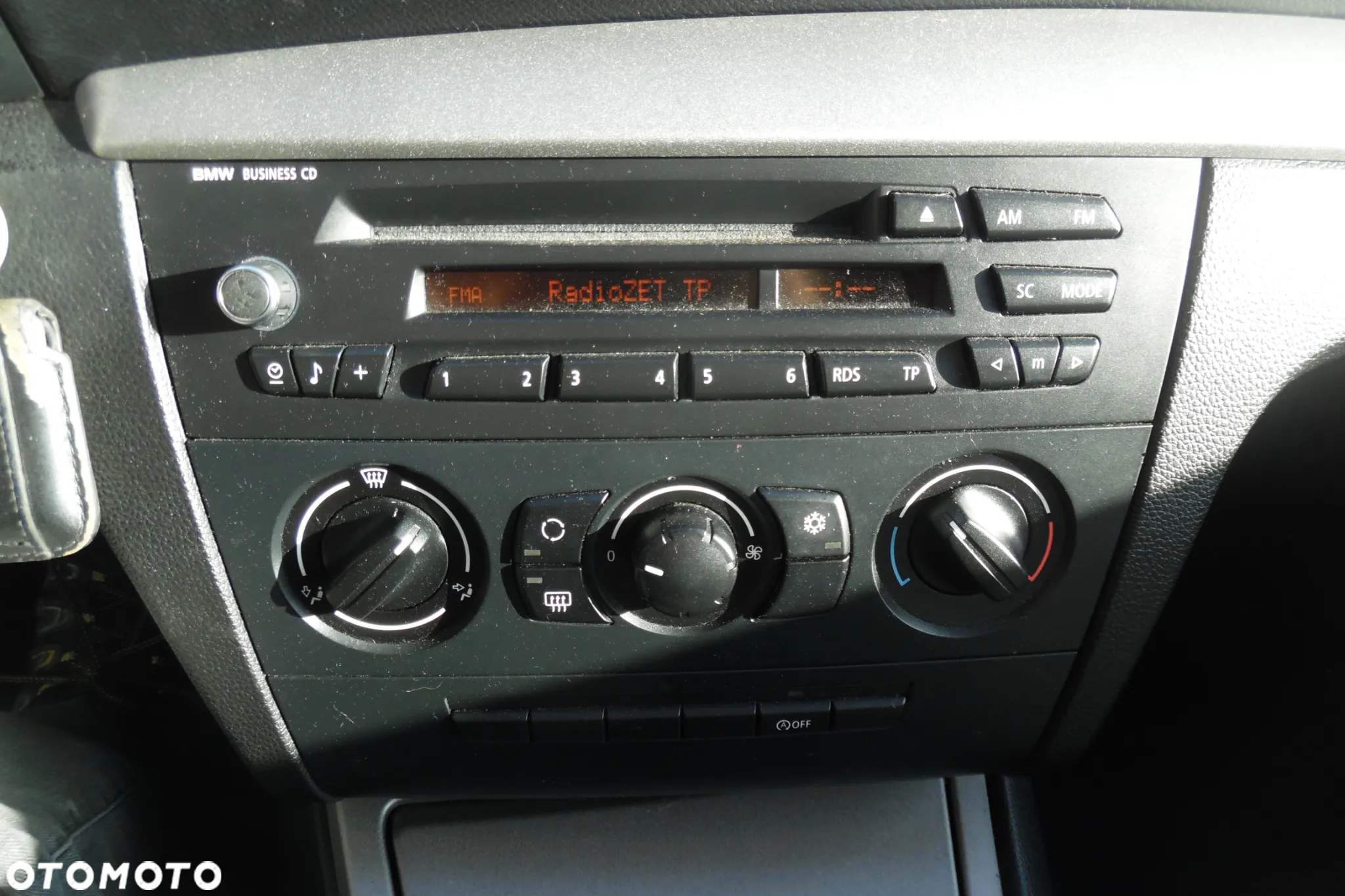 BMW Seria 1 116i - 14