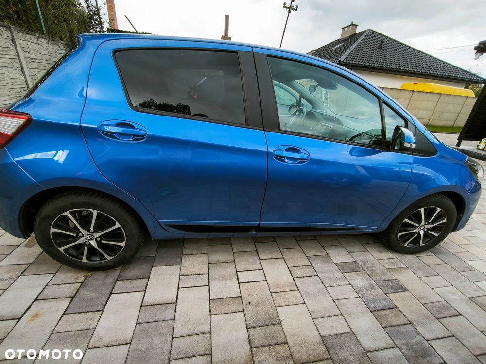 Toyota Yaris 1.5 Premium - 6