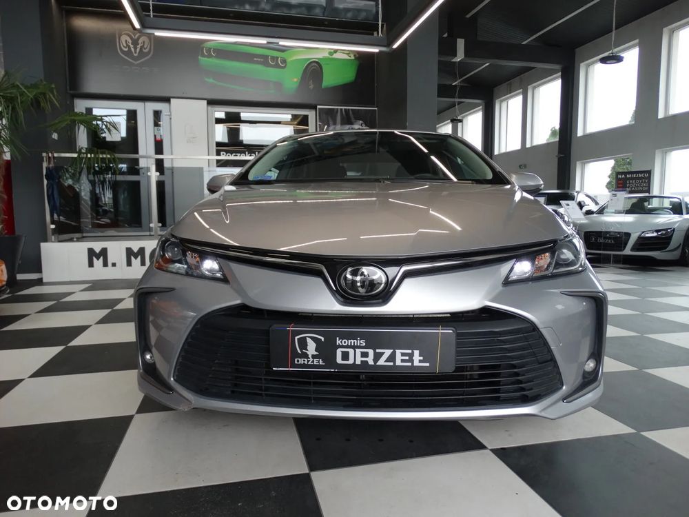 Toyota Corolla - 2