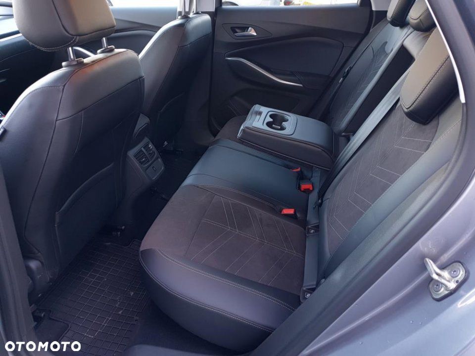 Opel Grandland - 30