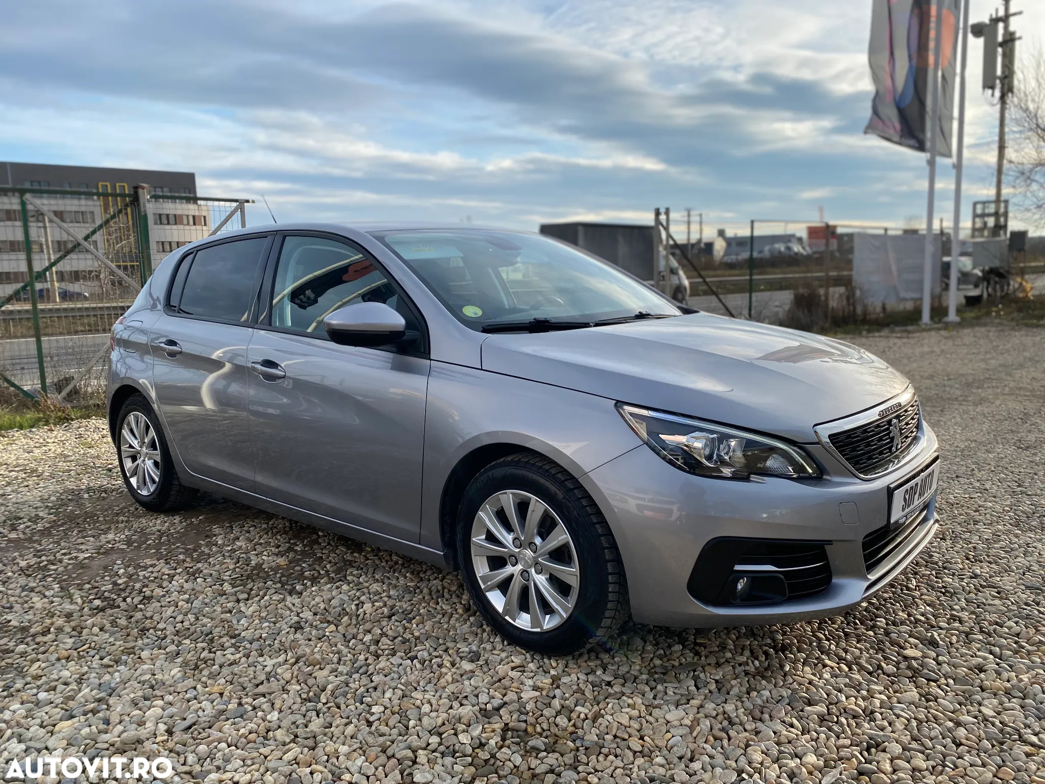 Peugeot 308 BlueHDi FAP 100 Stop & Start Active Pack - 7