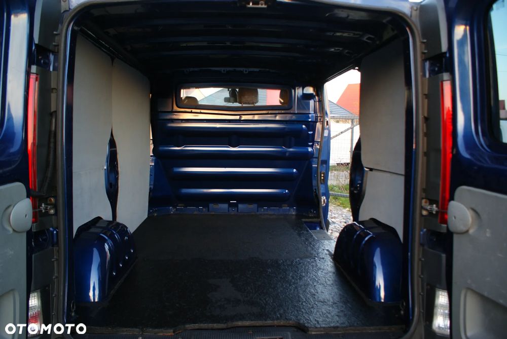 Opel Vivaro - 15
