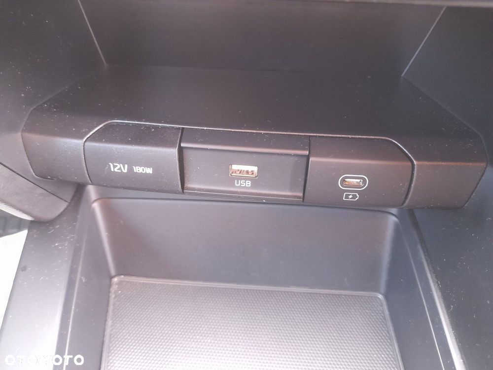 Kia XCeed 1.5 T-GDI M DCT - 29