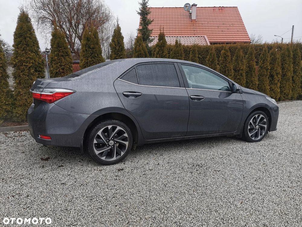 Toyota Corolla 1.6 Executive MS - 7