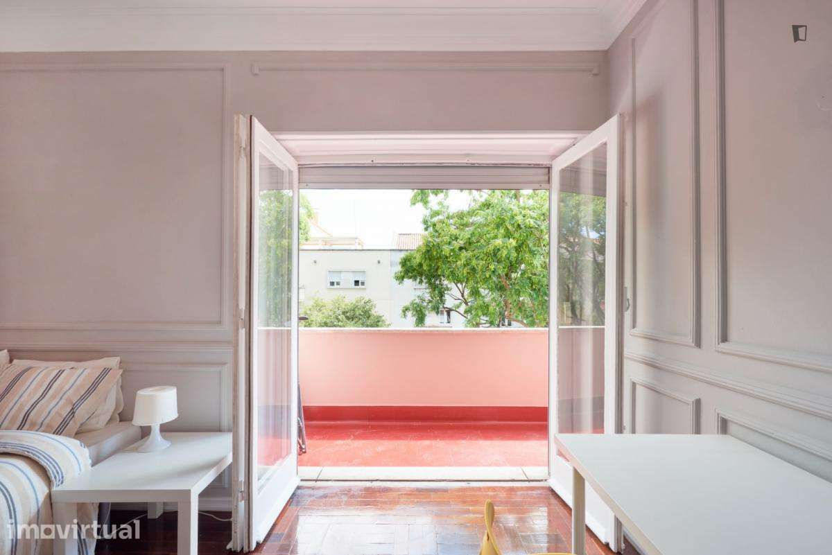 Quarto - localizado em Entrecampos Lisbon - Grande imagem: 5/12