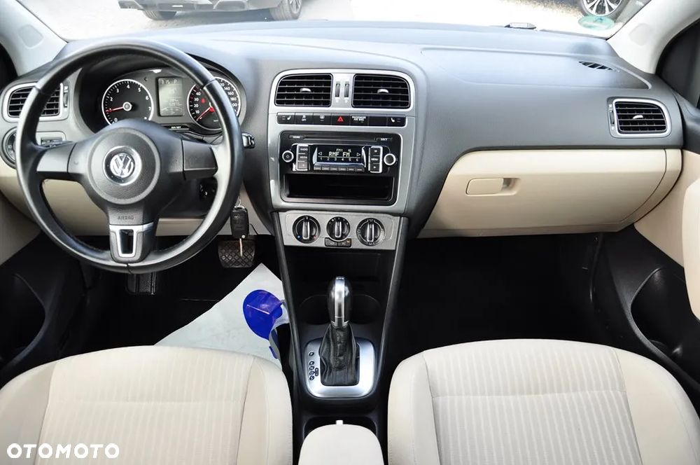 Volkswagen Polo 1.2 TSI (Blue Motion Technology) DSG Highline - 29