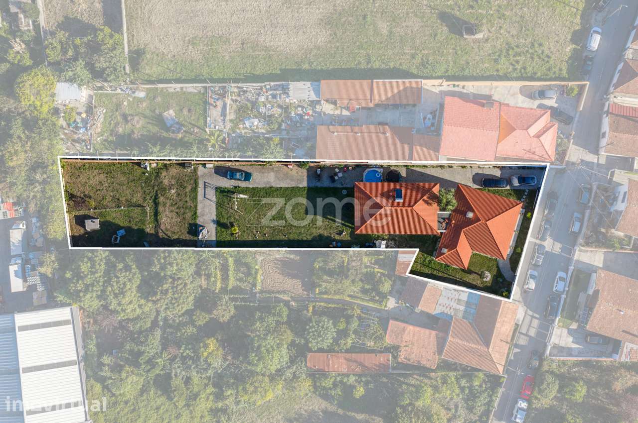 Moradia T3 com 1 Suite e amplo terreno em Anta, Espinho - Grande imagem: 3/25