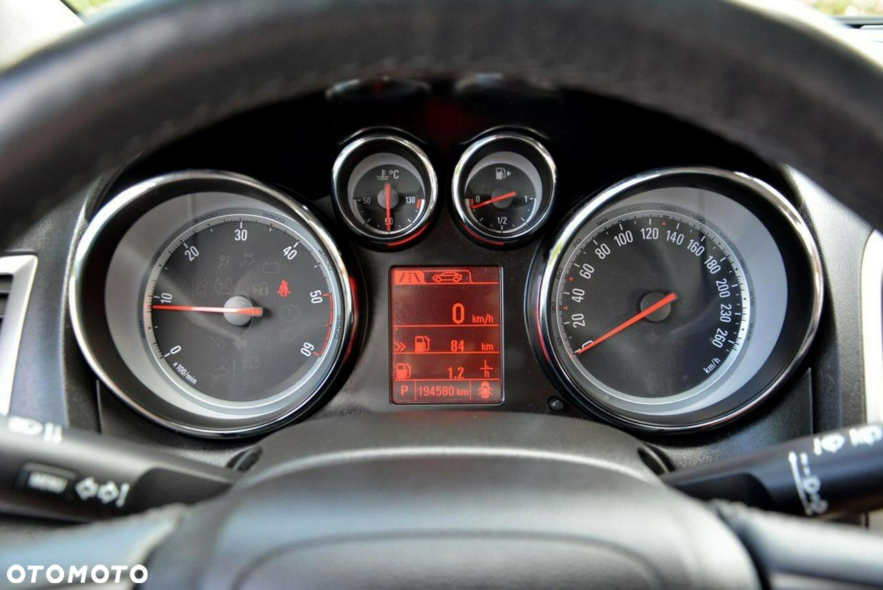 Opel Astra - 26