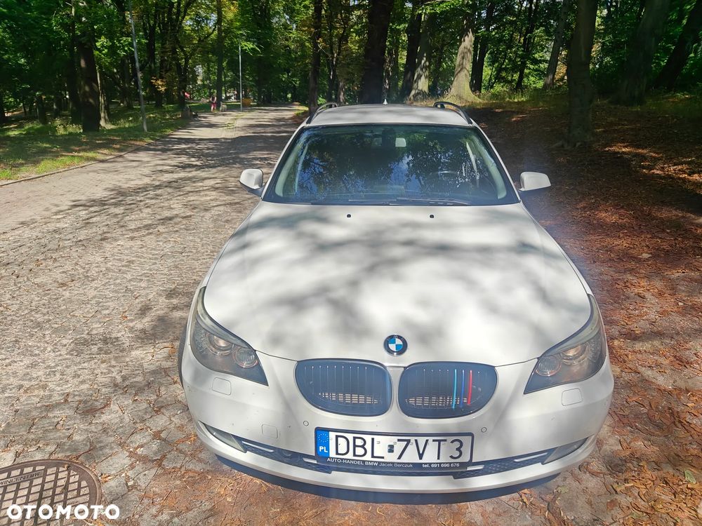 BMW Seria 5 525d xDrive - 1