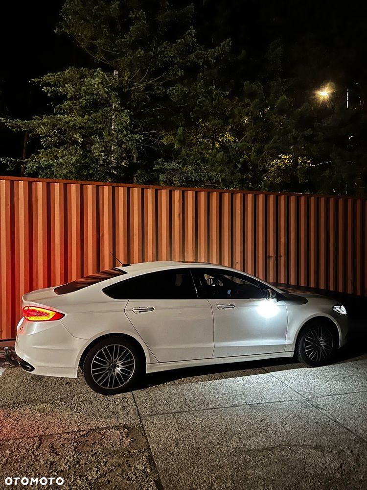 Ford Fusion 2.0 EcoBoost Titanium - 1