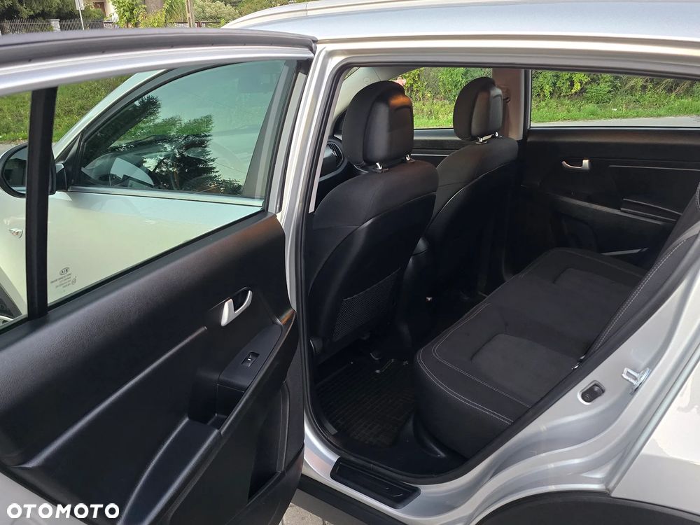 Kia Sportage 1.6 GDI L 2WD - 21