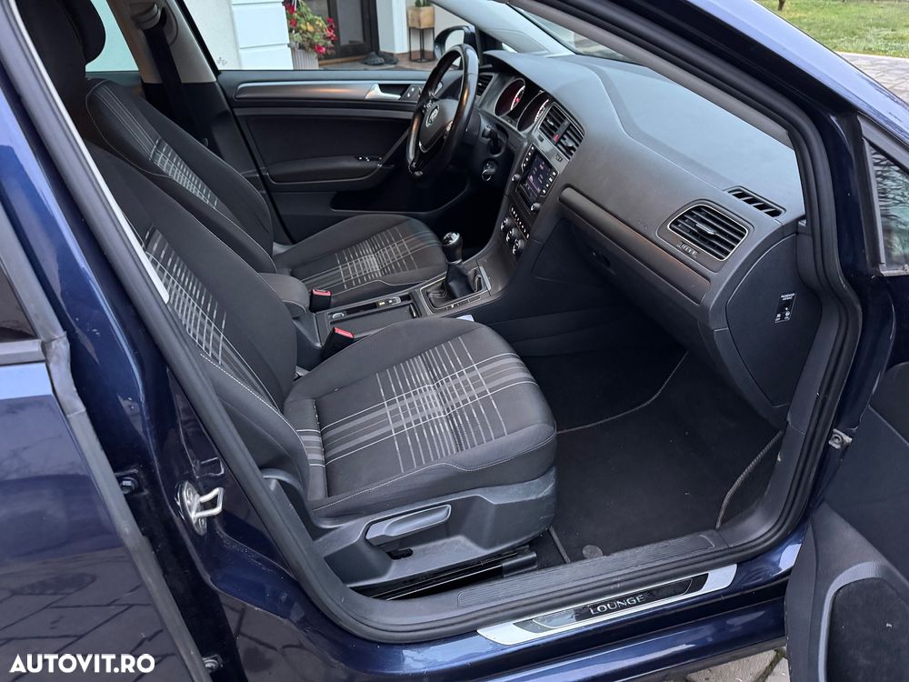 Volkswagen Golf Variant 1.6 TDI BlueMotion Technology Lounge - 11