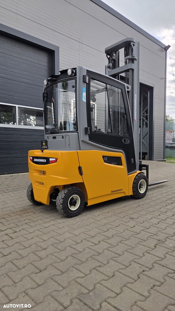 Jungheinrich EFG320 - 7