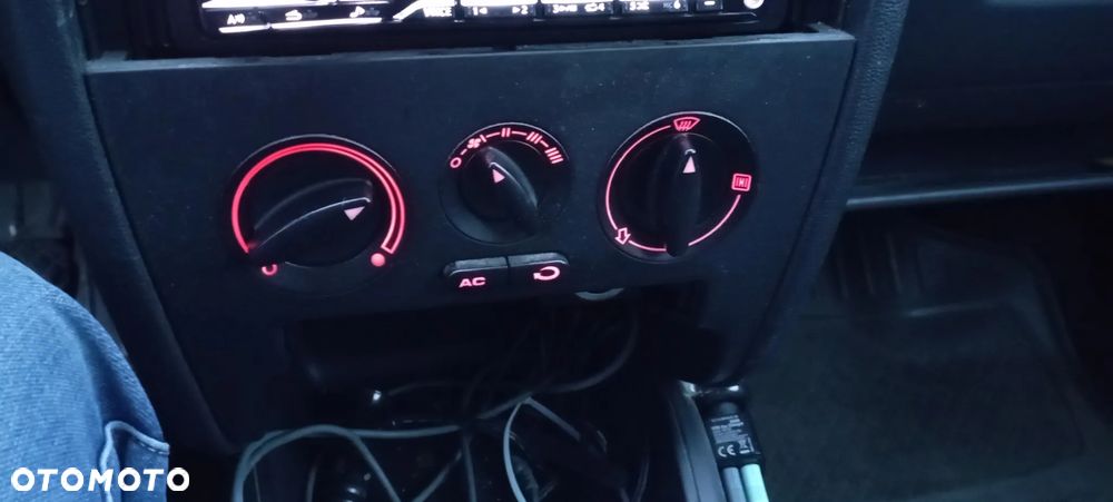 Seat Leon 1.4 16V Stella - 7