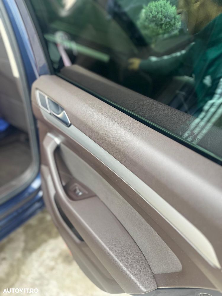 Volkswagen Passat 2.0 TDI Comfortline - 6