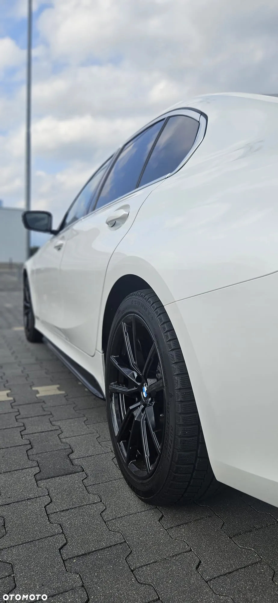 BMW Seria 3 330i xDrive Sport Line - 3