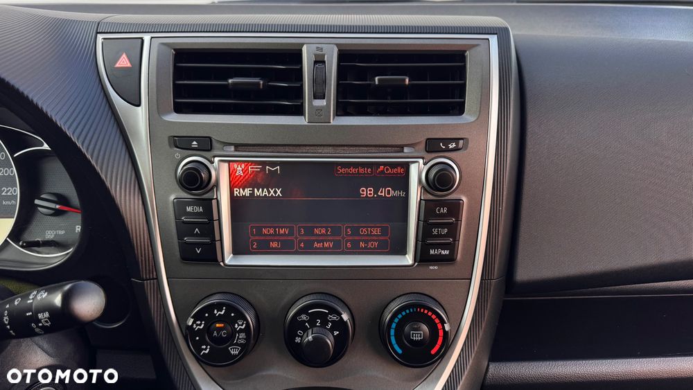 Toyota Verso S 1.33 VVT-i Cool - 36