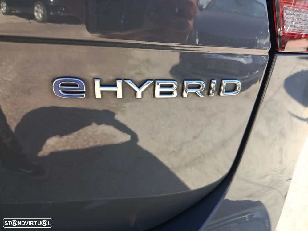 VW Tiguan 1.4 eHybrid OPF DSG R-Line - 33