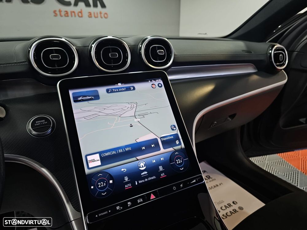 Mercedes-Benz C 300 e AMG Line - 19