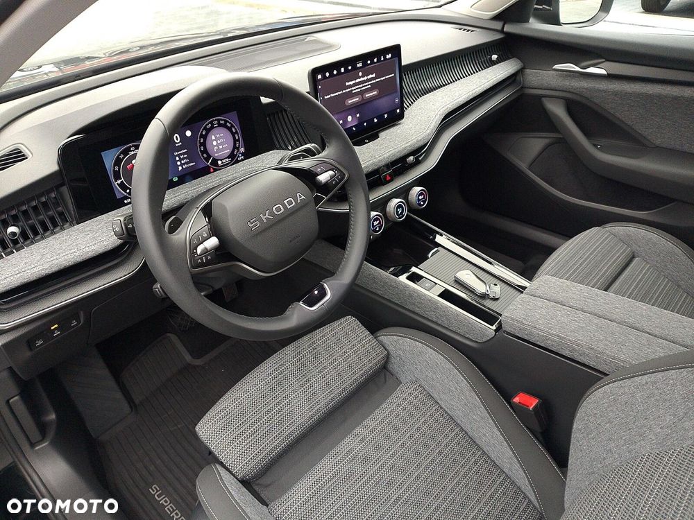 Skoda Superb 2.0 TDI SCR Selection DSG - 10