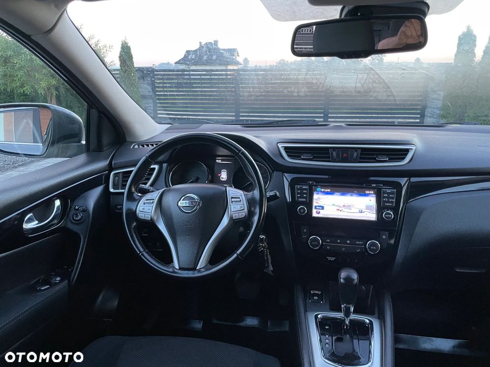 Nissan Qashqai 1.2 DIG-T Xtronic 360 - 34