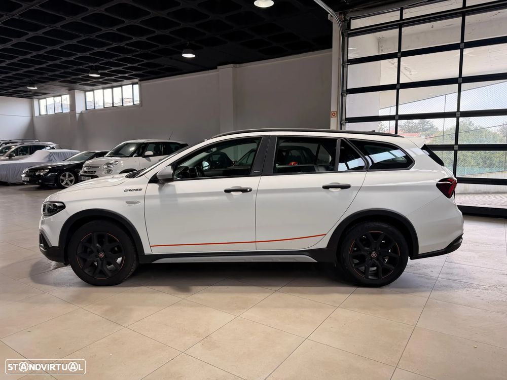 Fiat Tipo Station Wagon Cross 1.0 GSE T3 Cross - 4