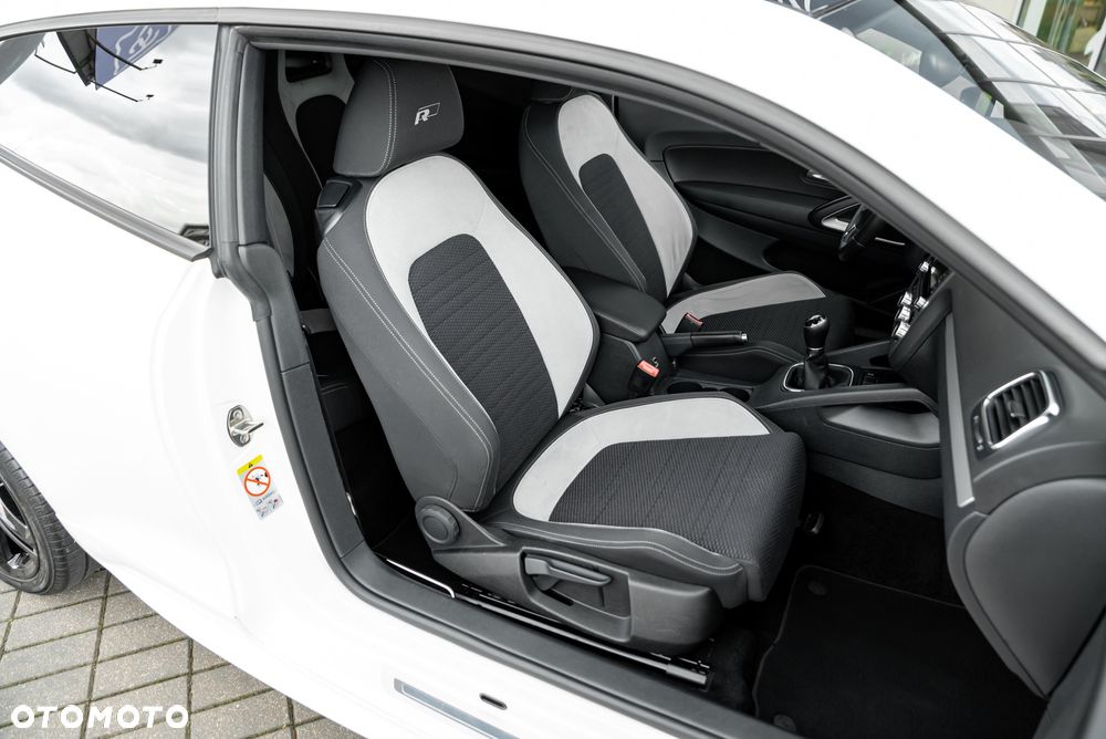 Volkswagen Scirocco 2.0 TSI - 24
