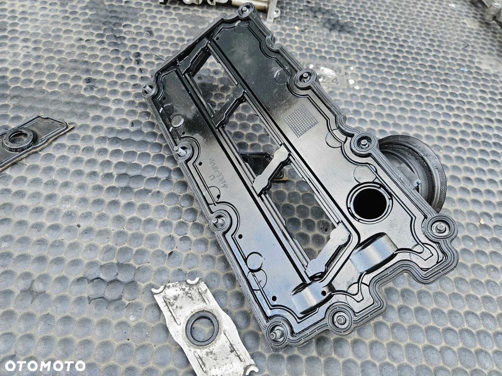 Głowica 0593S 0594S Lewa Prawa Wałki Zawory Pokrywa 2.7 3.0 TDI V6 Audi A4 B8 A5 A6 Q5 VW - 22