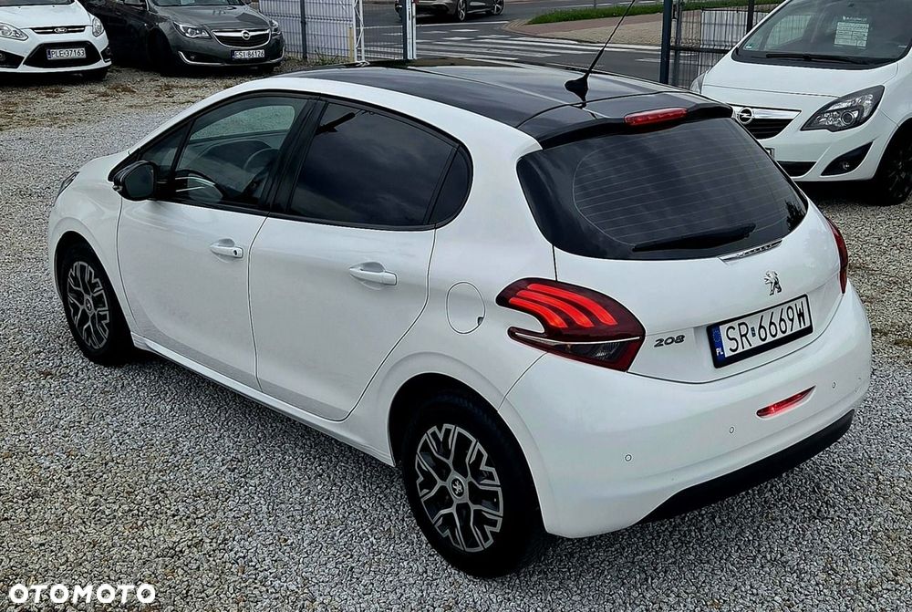 Peugeot 208 1.6 BlueHDi Allure S&S - 3