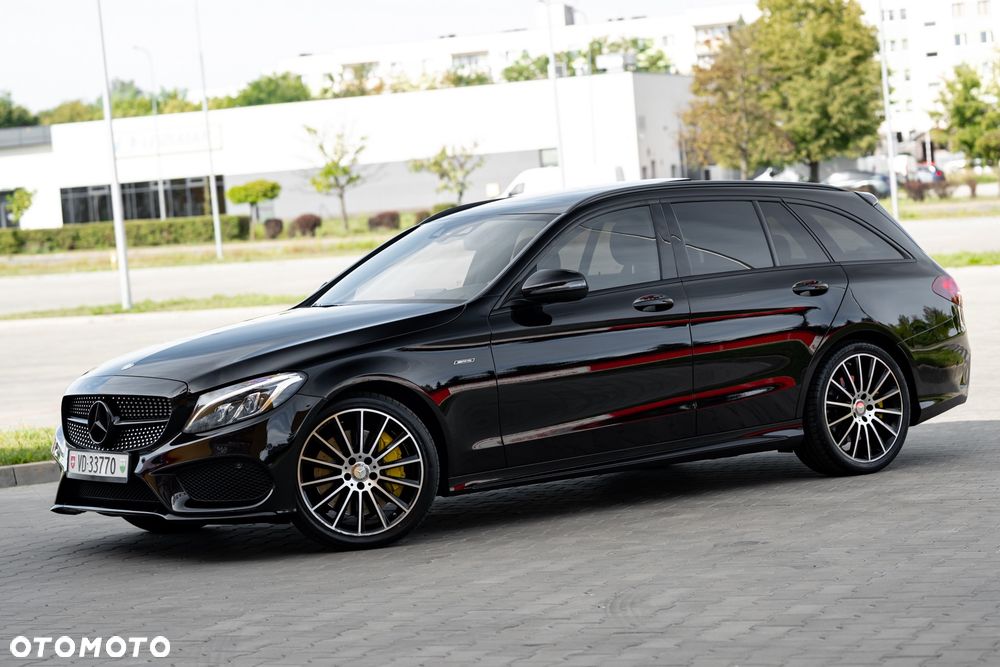 Mercedes-Benz Klasa C 450 AMG 4Matic 7G-TRONIC - 5