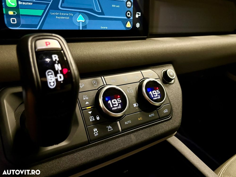 LAND ROVER Defender 2020 — imagine 10