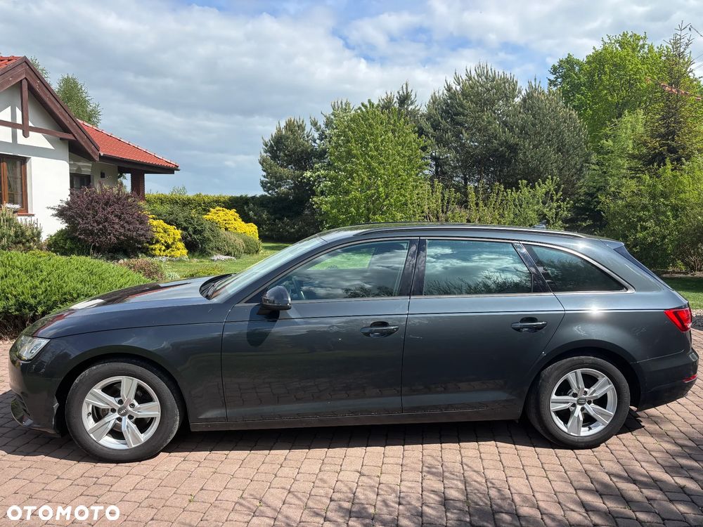 Audi A4 Avant 2.0 TDI DPF clean diesel Attraction - 9