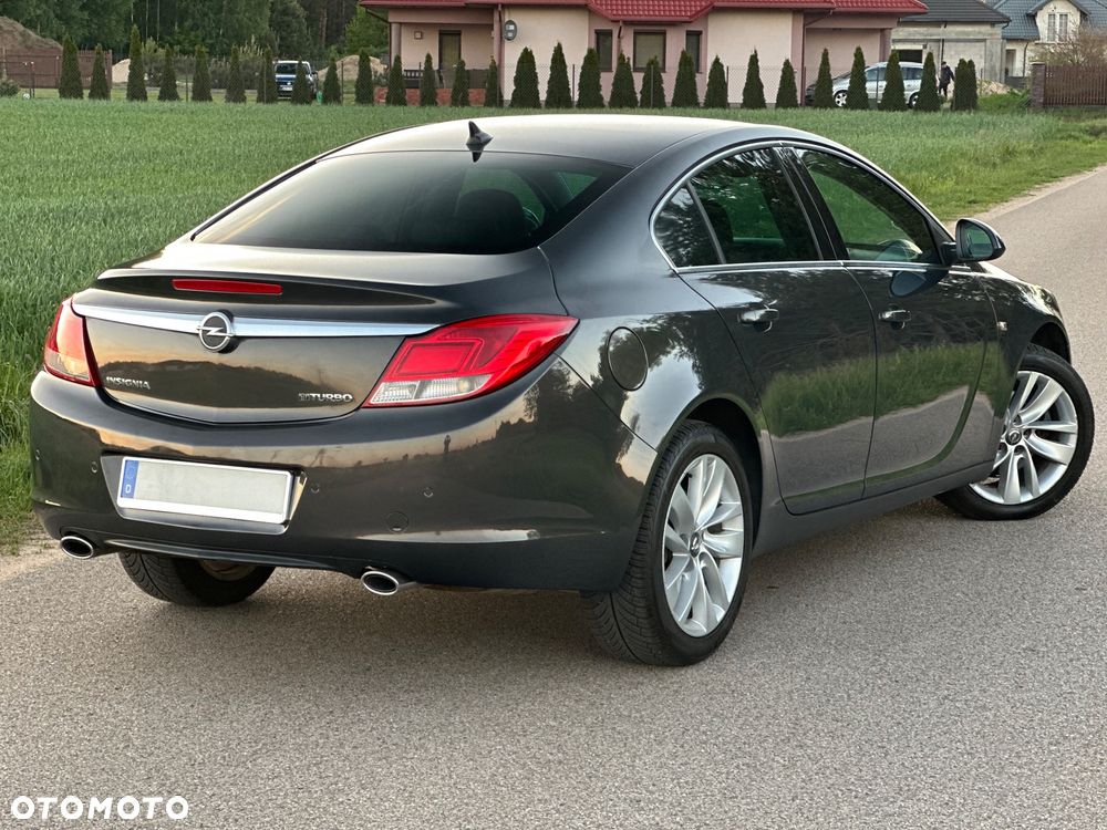 Opel Insignia - 16