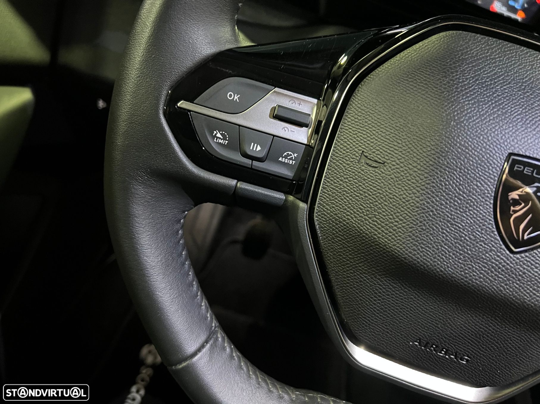 Peugeot 308 1.2 PureTech Allure Pack - 19