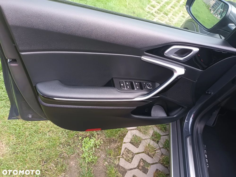 Kia XCeed - 17