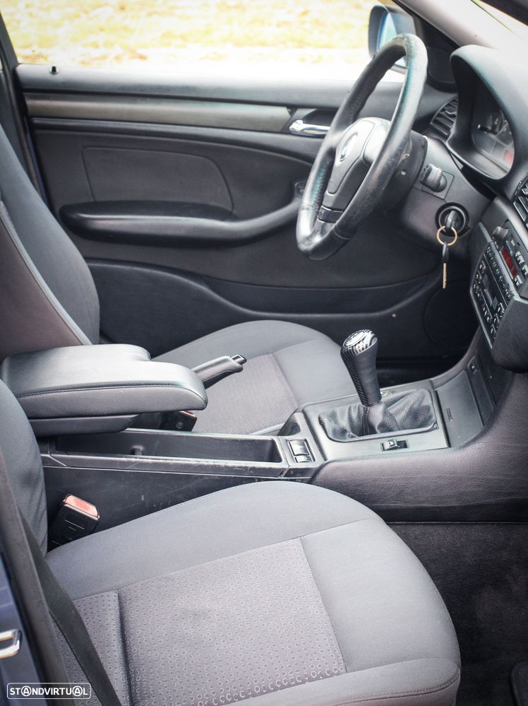 BMW 320 d - 6