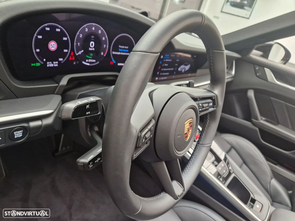 Porsche 911 (992) Carrera GTS - 28