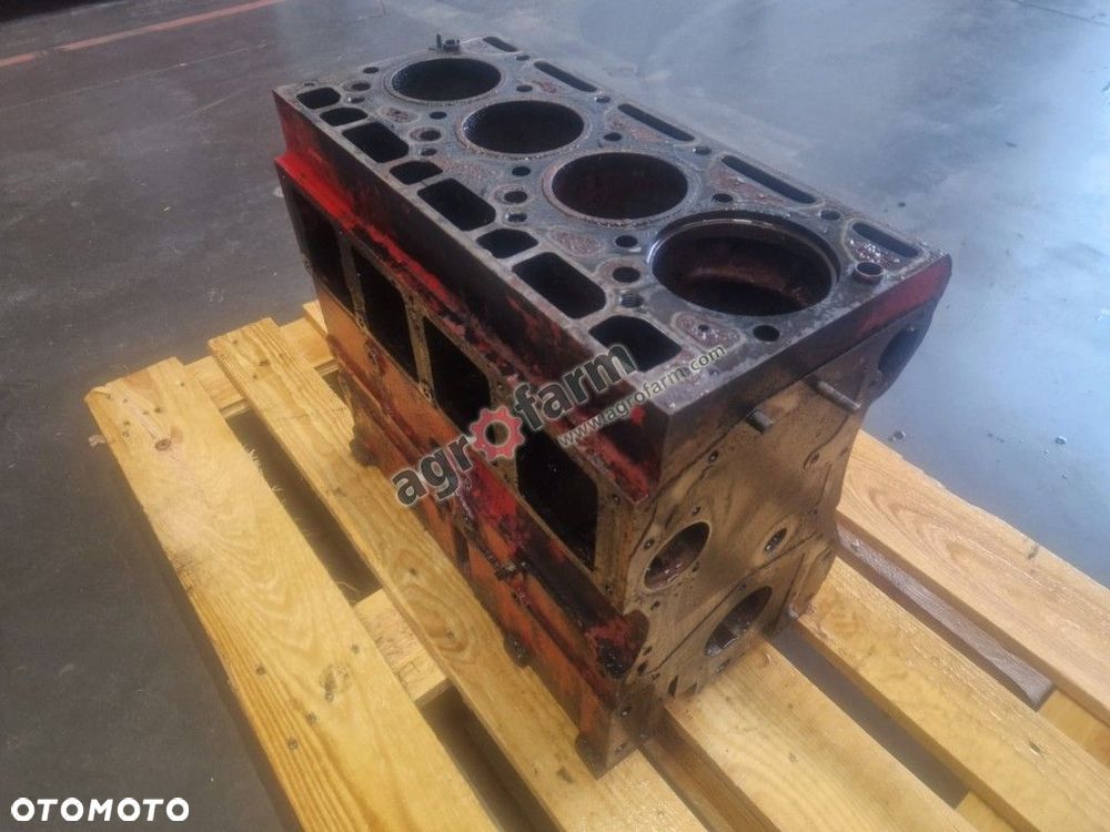 Blok silnika Case 840, 940, 833, 740 - 1